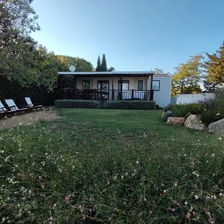 Semesterbostad Plf Holidays Corneilhan